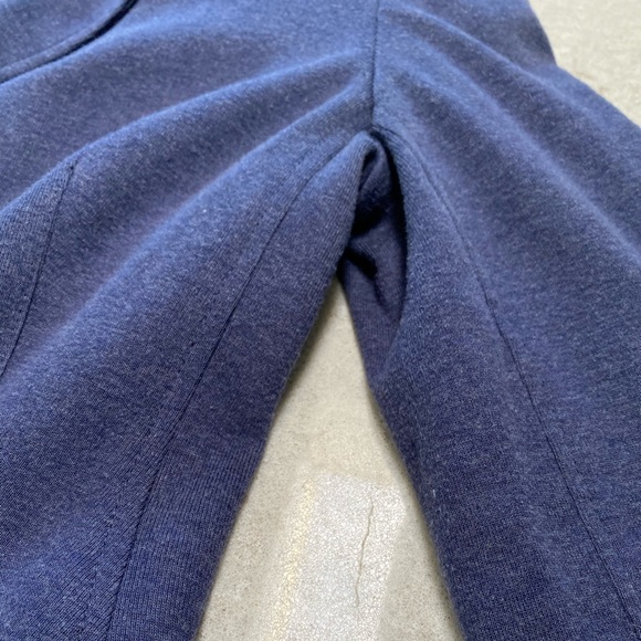 Aritzia Talula Boyfriend Blazer - Picture 6 of 10